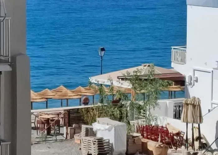 Sea View * 루트라키