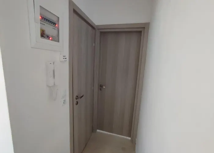 Sea View * 루트라키